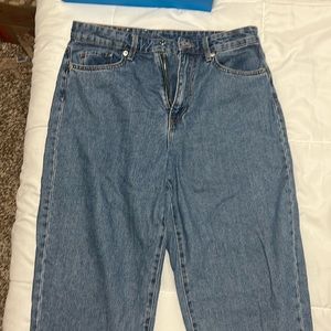 H&M mom jeans